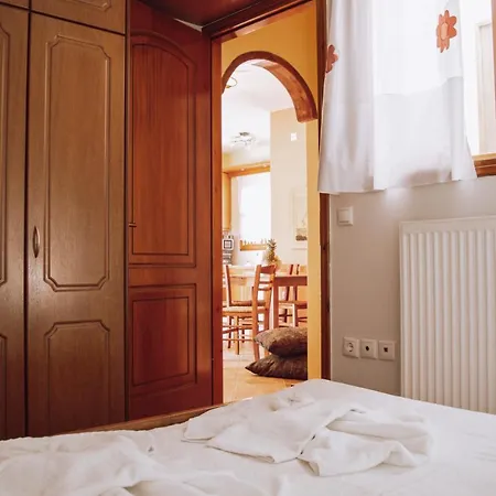 Chaniotis Home, In The Heart Of Kinitharos Exterior foto