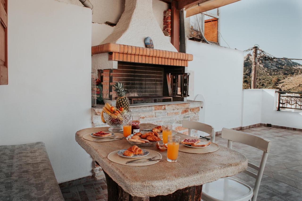 Apartment Chaniotis Home, In The Heart Of Kinitharos