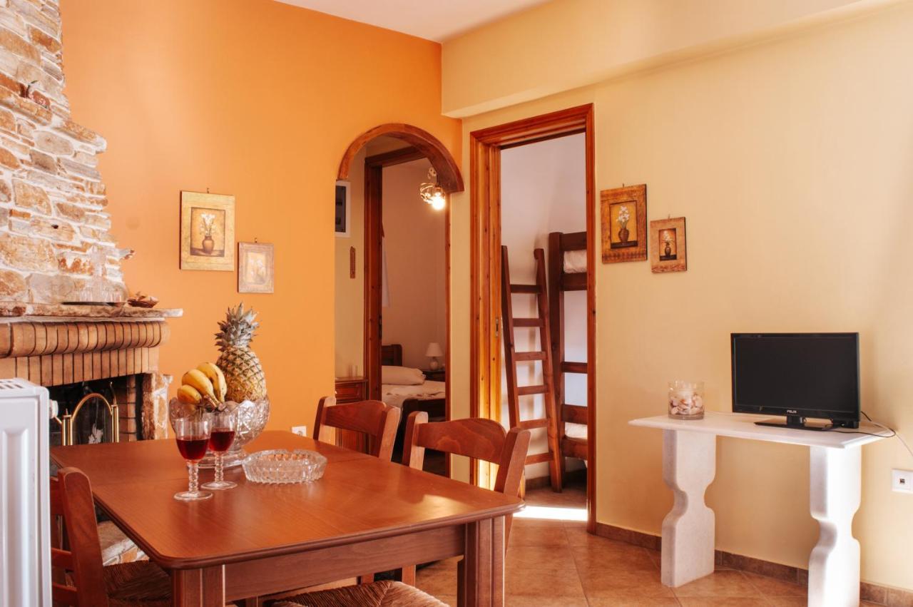 Chaniotis Home, In The Heart Of Kinitharos